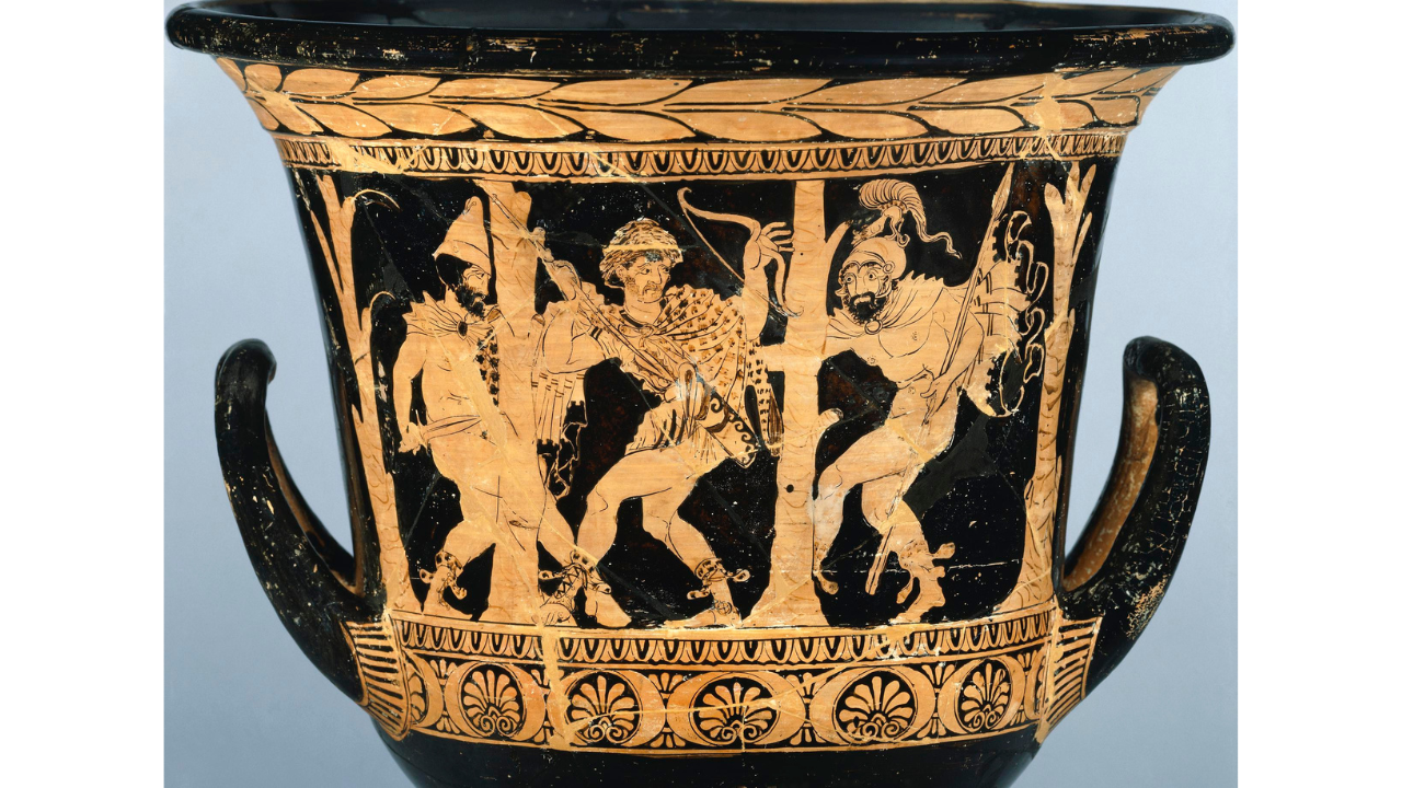 Vase painting depicting Dolon ambushed by Odysseus and Diomedes